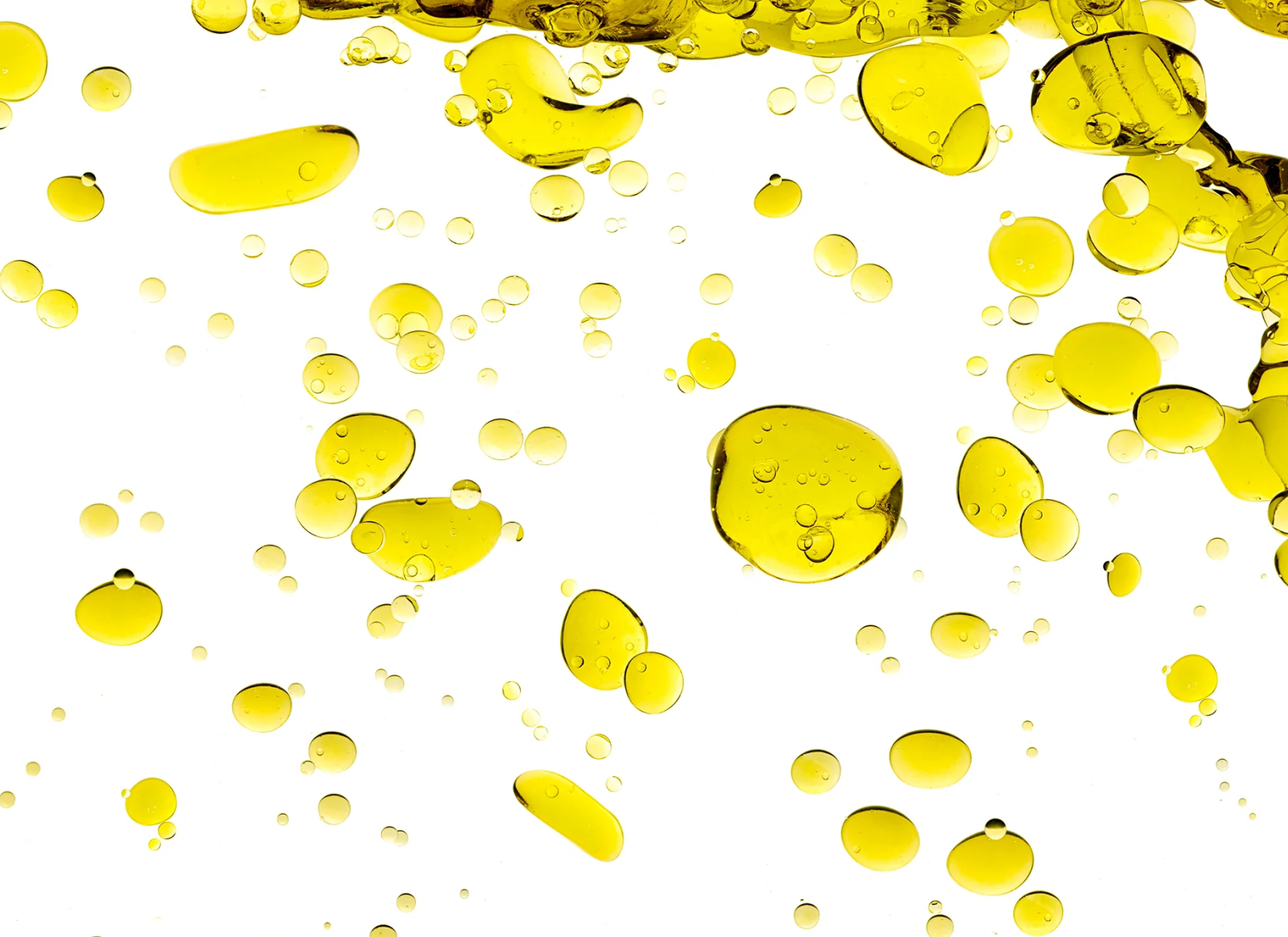 Fat-Soluble vs. Water-Soluble Vitamins: What Your Body Does Differently